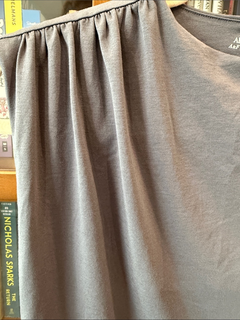 Abercrombie & Fitch Modal-Blend Ruched Side Tank Top - Picture 4 of 7